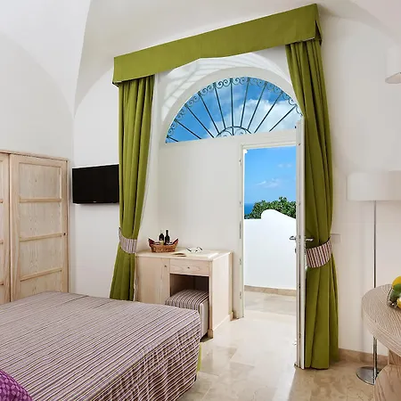 Wine Otel 3*